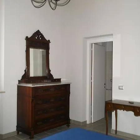 Marietta Civitanova Marche